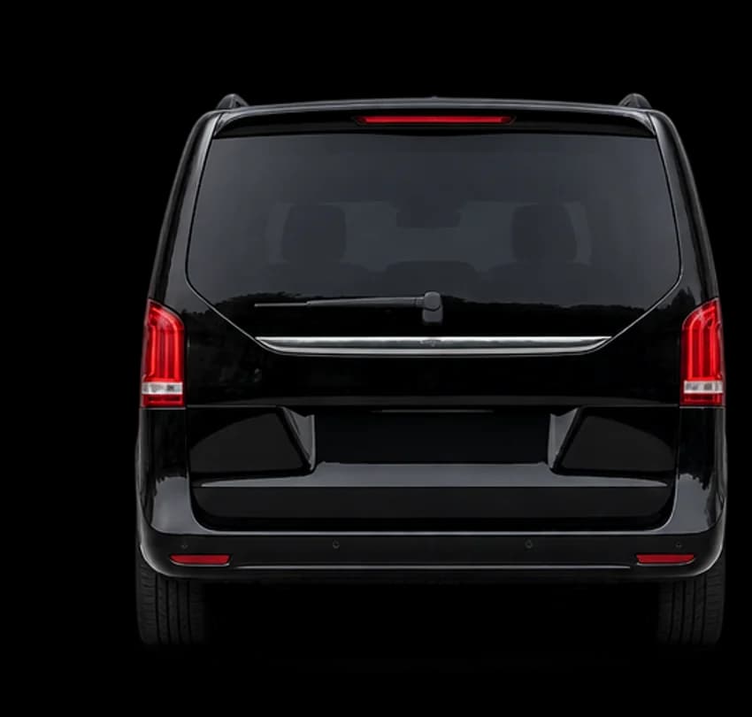 Mercedes-Benz V-Klasse oder ähnlich: Heckansicht, illustrative Darstellung