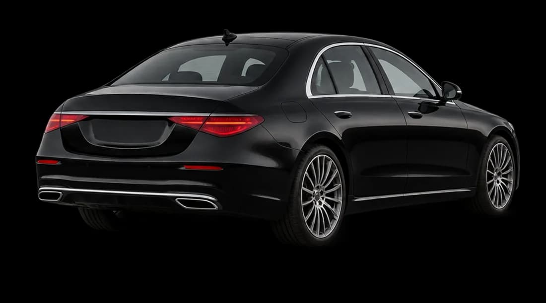 Mercedes-Benz S-Klasse oder ähnlich in der hinteren Dreiviertelansicht – illustrative Darstellung